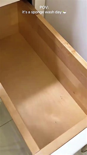 Makeup Cleanser Routine for a Clear Skin