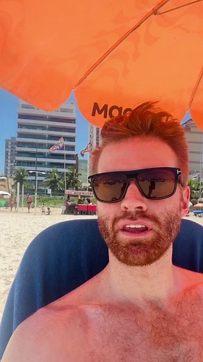 “I’ve never been so thin” - Effie White#rio #carnival #cash #atm #vacation | Mark MacKillop