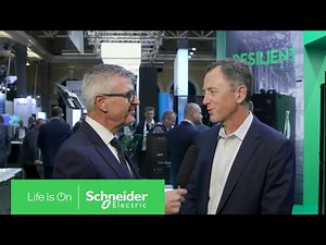 Together Energy Efficiency and Renewables Reduce Data Centre Emissions | Schneider Electric