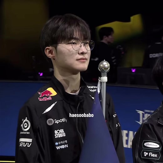 Faker's Best Moments in Competitive Gaming
