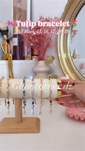 Glamcorner.dz 🎀 Bijoux en acier inoxydable⚜️ on Instagram: "Bracelet tulipe dispo en taille 14/15, 16/17 18/19 pour poignet trés fin, fin et moyen . PRIX gourmette 1500da Collier 2500da Duo collier + gourmette 3900da ⚜️POUR COMMANDER⚜️envoyez votre numero de telephone, wilaya, livraison a domicile ou au bureau YALIDINE + capture d’ecran des articles que vous voulez commander❣️"