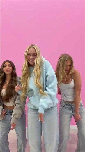 BACK WITH MY GIRLS!!!💖 camila chantelle