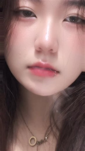 tuyết nghi on Instagram: "cuz"