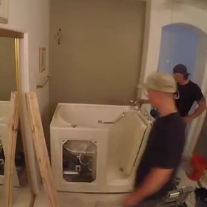 New service helps seniors remodel their baths. | Senior Savings List