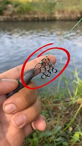 1.3M views · 9.9K reactions | The Secret Of Fisherman Fishing Skills DIY RIG Fishing 2 hooks New Fishing Knot Tutorial #fishing #fish #fishingdaily #tutorial #mancing | Kang Muhidin Fishing | Facebook