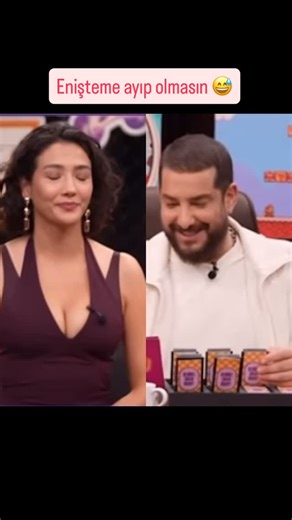 Gündemin Nabzı on Instagram: "Kafa Tv de yanınlanan Enis Arıkan ile Boş Ders’in konuğu Aybüke Pusat’tı. Program formatı gereği Aybüke Pusat’a Benimle Çıkar Mısın? Kartları soruldu. Kartlar açıldı. Rum asıllı Türk şarkıcı Fedon portresi kartta çıkınca Aybüke Pusat’ın mimikleri izleyiciyi güldürdü. ‘Yaş skalasını neden böyle seçtin’sorusu karşısında Enis Arıkan, ‘ Furkana ayıp olmasın’ dedi. #aybükepusat #enisarıkan #keşfet #magazin #akıştayım"