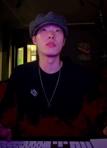 Mingi shares a preview for a NASA remix? 😯#mingi #ateez #에이티즈