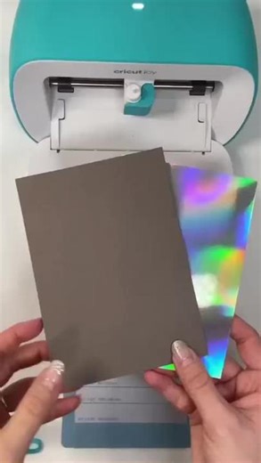 Cricut Joy を使ってメッセージカードの 作り方をショート動画にしてみました。 🎥: @cricutclubjp_leelee #cricutjapan #cricutjp #カッティングマシン #クリカット #ディーアイワイ #diy #クリカットジョイ #cricutjoy #ハンドメイド #手作り #クリカットジャパン #ペーパークラフト #ペーパークラフト手作り #メッセージカード