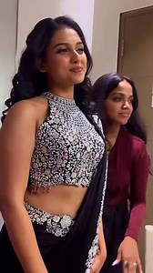 Mamitha Baiju hot navel 💦💦💦#MamithaBaiju #mamithabaijunavel #mamithahot