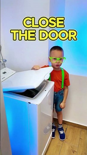 🧦 Let’s Peek In The Washing Machine 💦 Bubbles Do The Work ✨