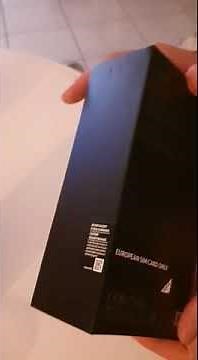 Opening the Note 10 Plus Samsung