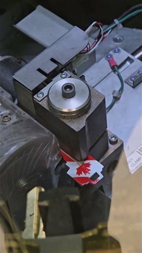 Key making machine 🗝️🔐 #subscibe