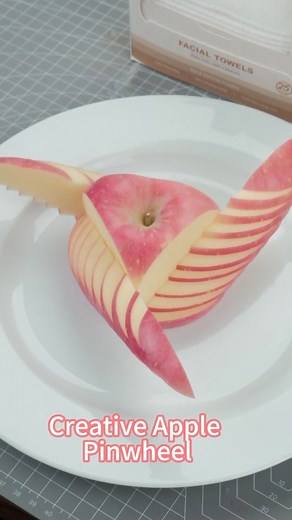Delicious Apple Pinwheel Fruit Carving Tutorial