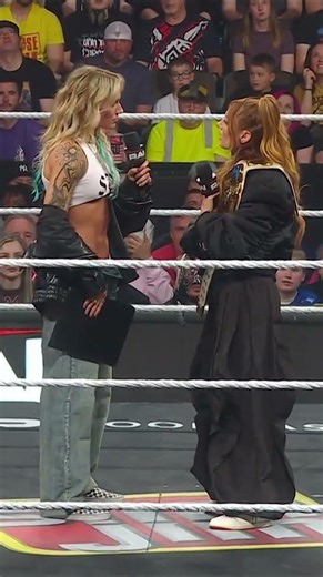 Welcome to Raw, Sol Ruca 🤩 although not everyone is so happy...