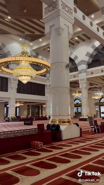 Stunning Mosque Architecture and Interior Design
