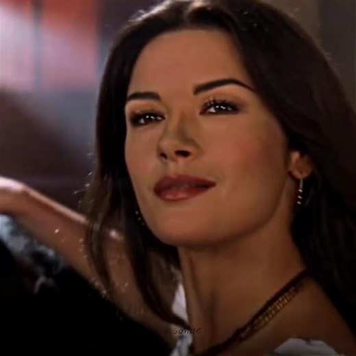 This duel scene had too much chemistry ⚔️🔥#themaskofzorro #zorro #duelscene #CatherineZetaJones