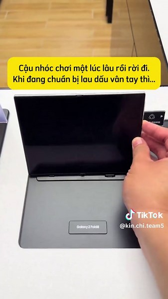 Nó Lại Báo Tôi Rồi: Khi Smartphone Dự Đoán Điều Bạn Đang Nghĩ?