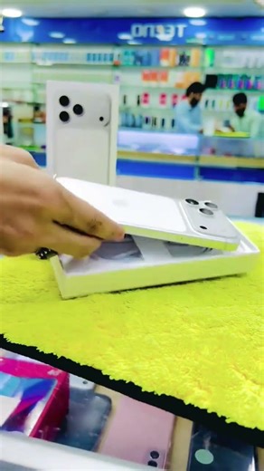 Iphone 17 pro Max silver 🥈 unboxing #iphone #shorts #shortvideo #short