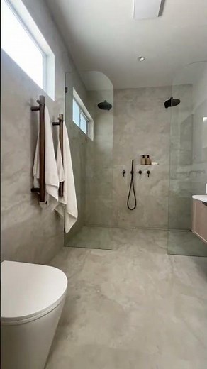 How beautiful is this bathroom 😍