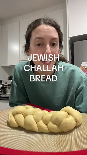 Baking Challah and French Toast: A Jewish Food Tradition