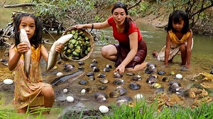 1.1M views · 10K reactions | Frog and clamshell for delicious cooking in forest- Top survival cooking | Primitive HD | Facebook
