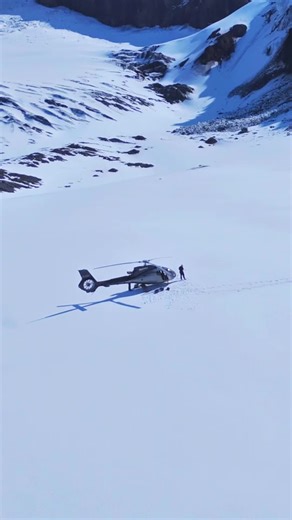 Helicopter Adventure Over Iceland's Glaciers