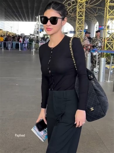 Celebrating the Beauty of Bollywood Actresses