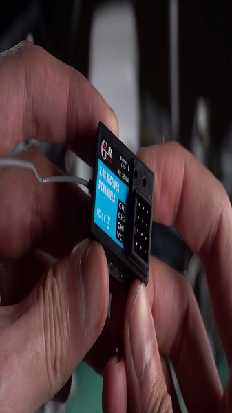 How to fit LED lights for RC cars like a pro + rear bike light system DIY | PCBway