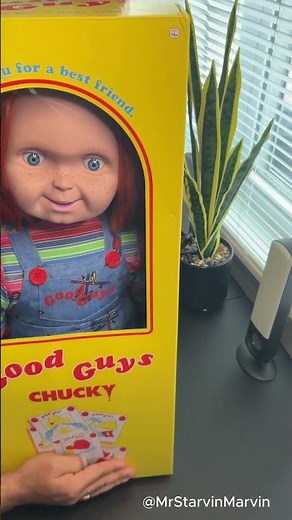 Chucky Doll Looks Real! UNBOXING