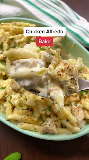 Chicken Alfredo Bake Recipe