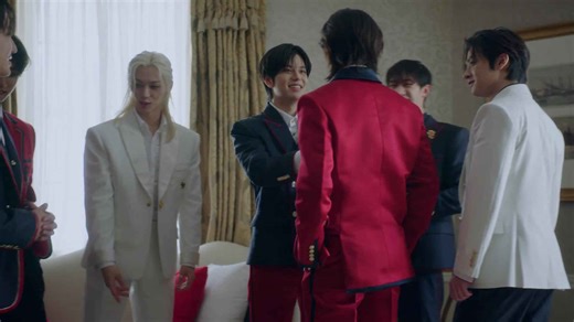 Last Looks: Stray Kids