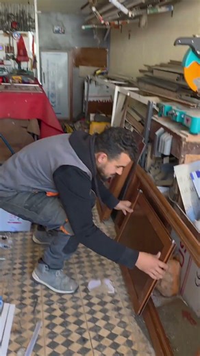 Modern kitchen door installation #woodworking #aluminim #chorts