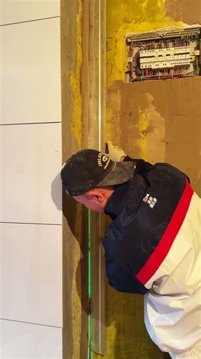 Painter Applying putty | Puttying for renovation #putty 251220