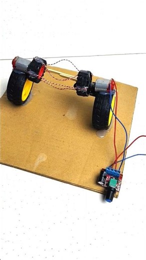 This Shouldn't Work... But It Does!😱 #dcmotor #experiment #physics #diy #shorts