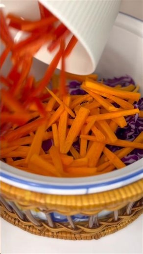 Colorful & Addictive Salad! 🥗 #saladrecipe #delicious #diet #salata #food
