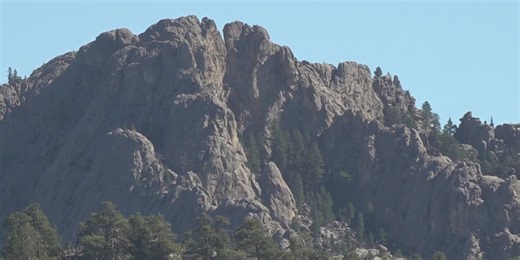 Rock climbing guide gives safety tips for climbers in the Black Hills