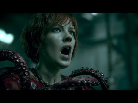 Invasor alienígena utiliza el cuerpo de una mujer para atraer a los hombres hacia una trampa mortal.