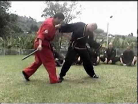 Técnicas de Defensa Con Bastón