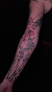 Beautiful wildflower and wildflower life sleeve we've been working on it turning out beautiful. The fern isn't my work but its all coming together really nice 👌 #utah #tattoo #utahrealistictattoos #utahtattooshop #utahtattooartist | Art Of War Roy