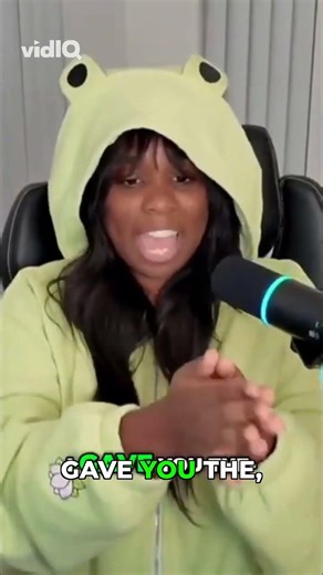 Made My Friend a Tinder with My Mom's Phone Number?!