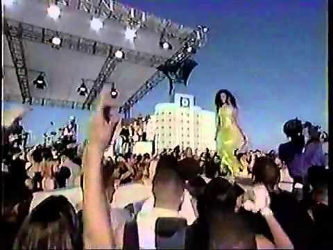 Kid Rock live 'Bawitdaba' (the #3 video of all time.)