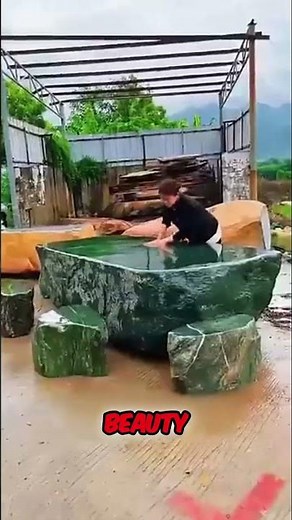 Jade Stone – Nature’s Green Treasure Revealed! 💚✨