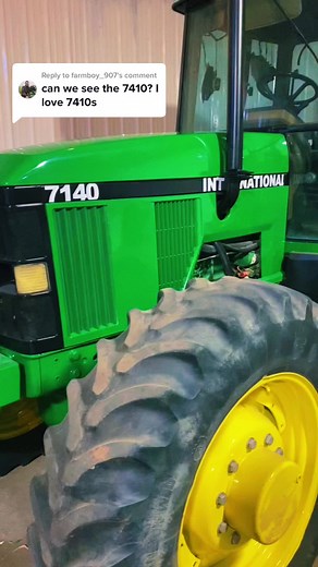 Restoring a John Deere 7410 Tractor - Decal Installation Process