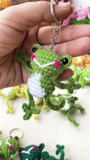 Funny Frog Keychains #frogkeychain #crochet #handmade #craft #diy #craftstoryshop
