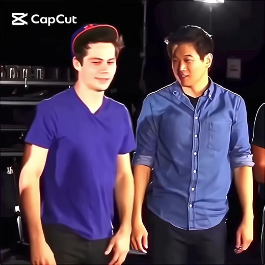 #Wink HES SOO FUNNY I LOVEE HIM SOO MUCH 😭#fyp #mazerunner #dylanobrien #edit #mazerunnerstories