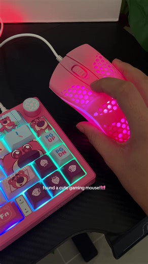 Discover the Adorable Pink Gaming Mouse