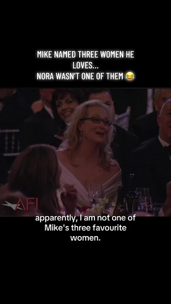 Julia, Meryl and his wife… Mike Nichols named three women he loved, and Nora Ephron noticed someone was missing. Herself. 😂 Mike covering his ears makes it even funnier. Too late, Mike, Nora has the microphone! 😂🙉❤️ #NoraEphron #MikeNichols #MerylStreep #JuliaRoberts #AFI