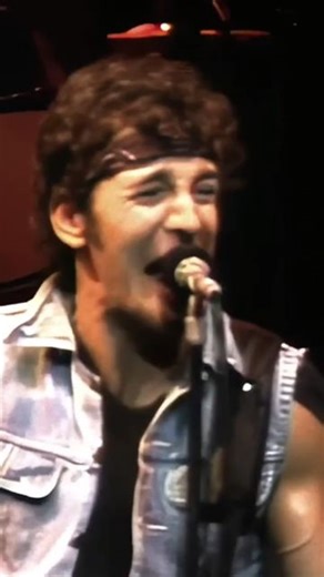 Songs by Springsteen on Instagram: "Bruce Springsteen - Ramrod - Live at CNE Grandstands, Toronto, Canada (07/26/1984) 🇨🇦"