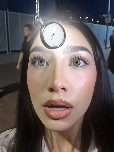 Glowing Pocket Watch Hypnosis for Deep Relaxation