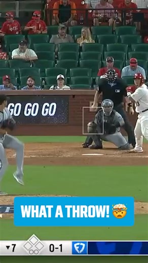 An UNREAL play by Graham Pauley 😳 | MLB